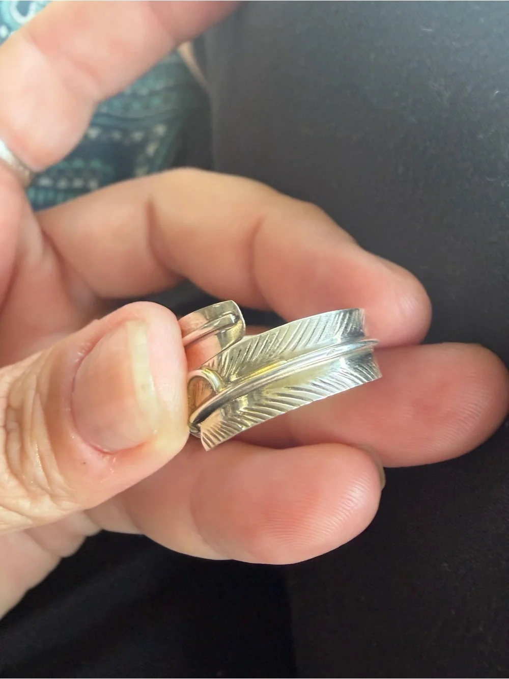 Navajo handmade Sterling Silver Feather Wrap Ring - Silver